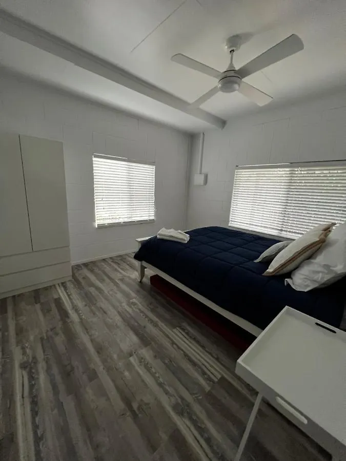 Omrah Ave, Bulcock Villa Caloundra Holiday home